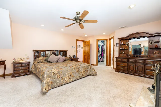 $879,000 | 126 Cooke Road, Wallingford, CT 06492