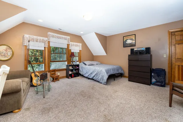 $879,000 | 126 Cooke Road, Wallingford, CT 06492