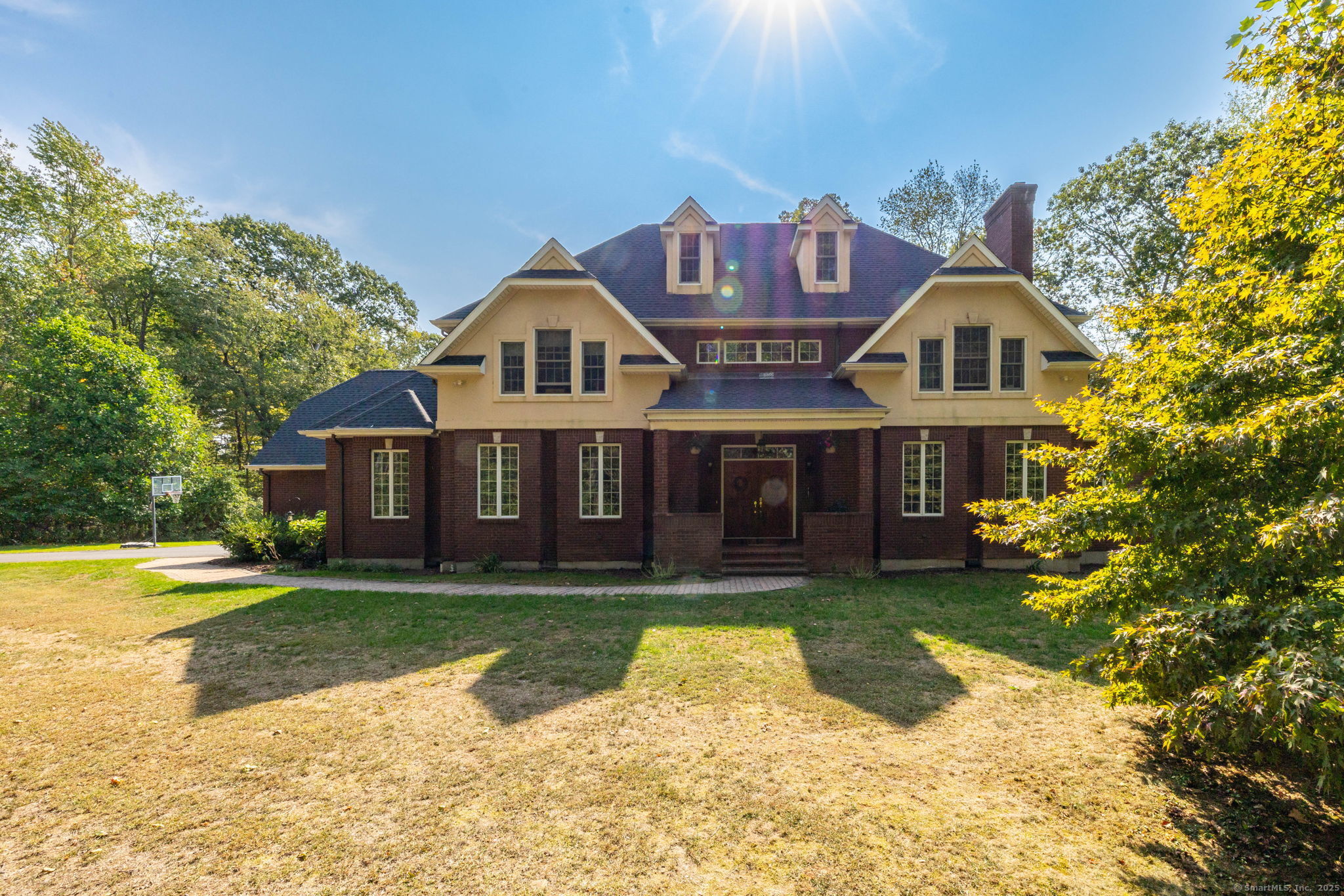 126 Cooke Road Wallingford, CT 06492 - Photo 4 of 39