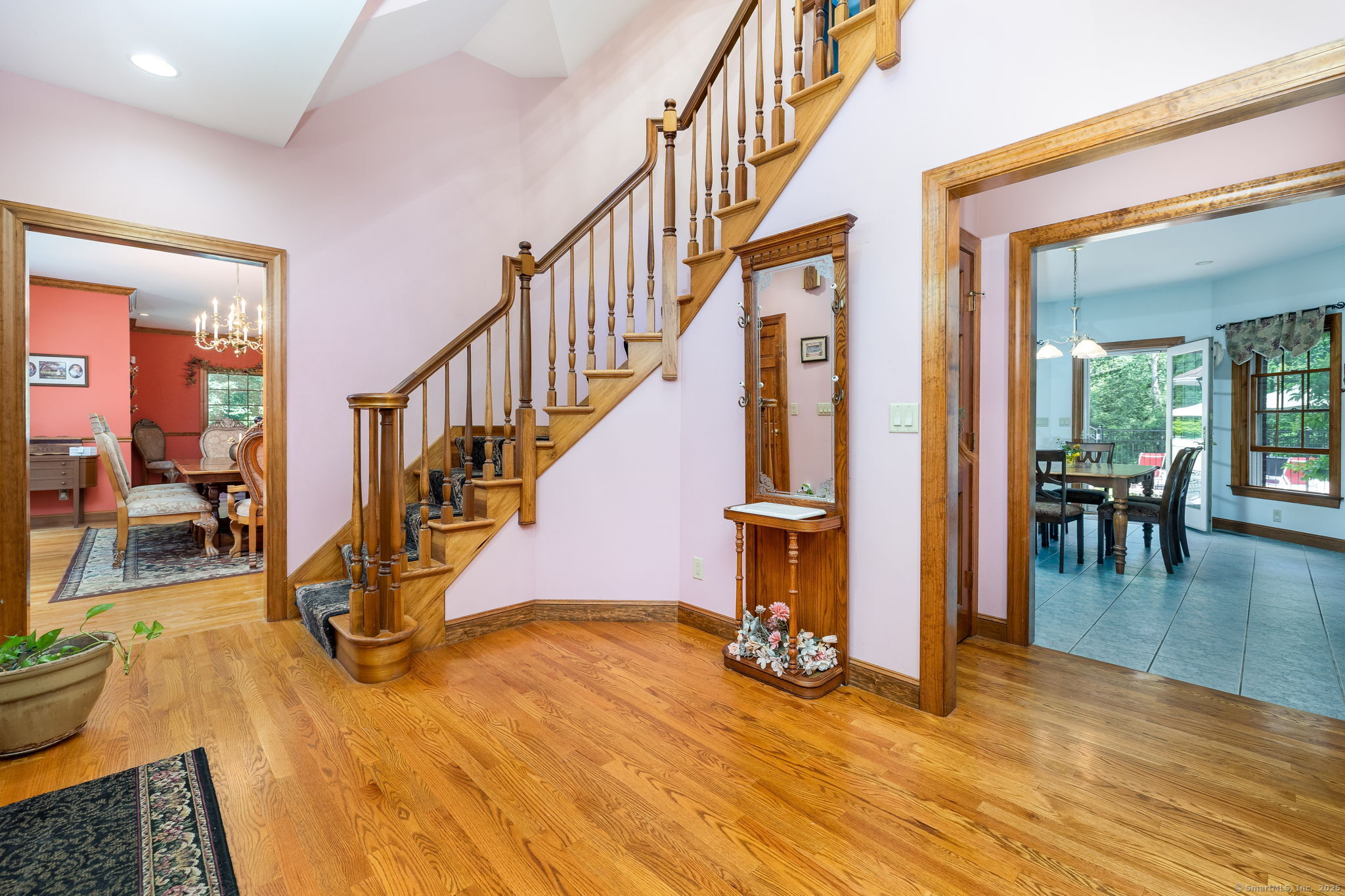 126 Cooke Road Wallingford, CT 06492 - Photo 7 of 39