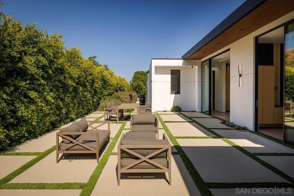 29623 Cuthbert Road Malibu, CA 90265 - Photo 26 of 65