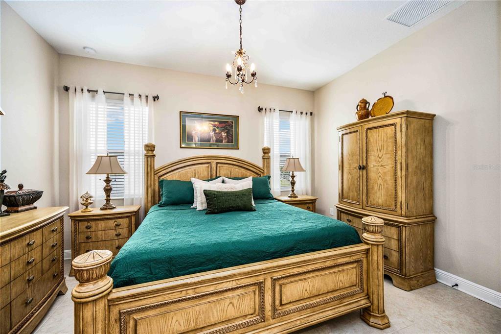 1759 Nottingham Trail Punta Gorda, FL 33980 - Photo 10 of 27 a living room with furniture