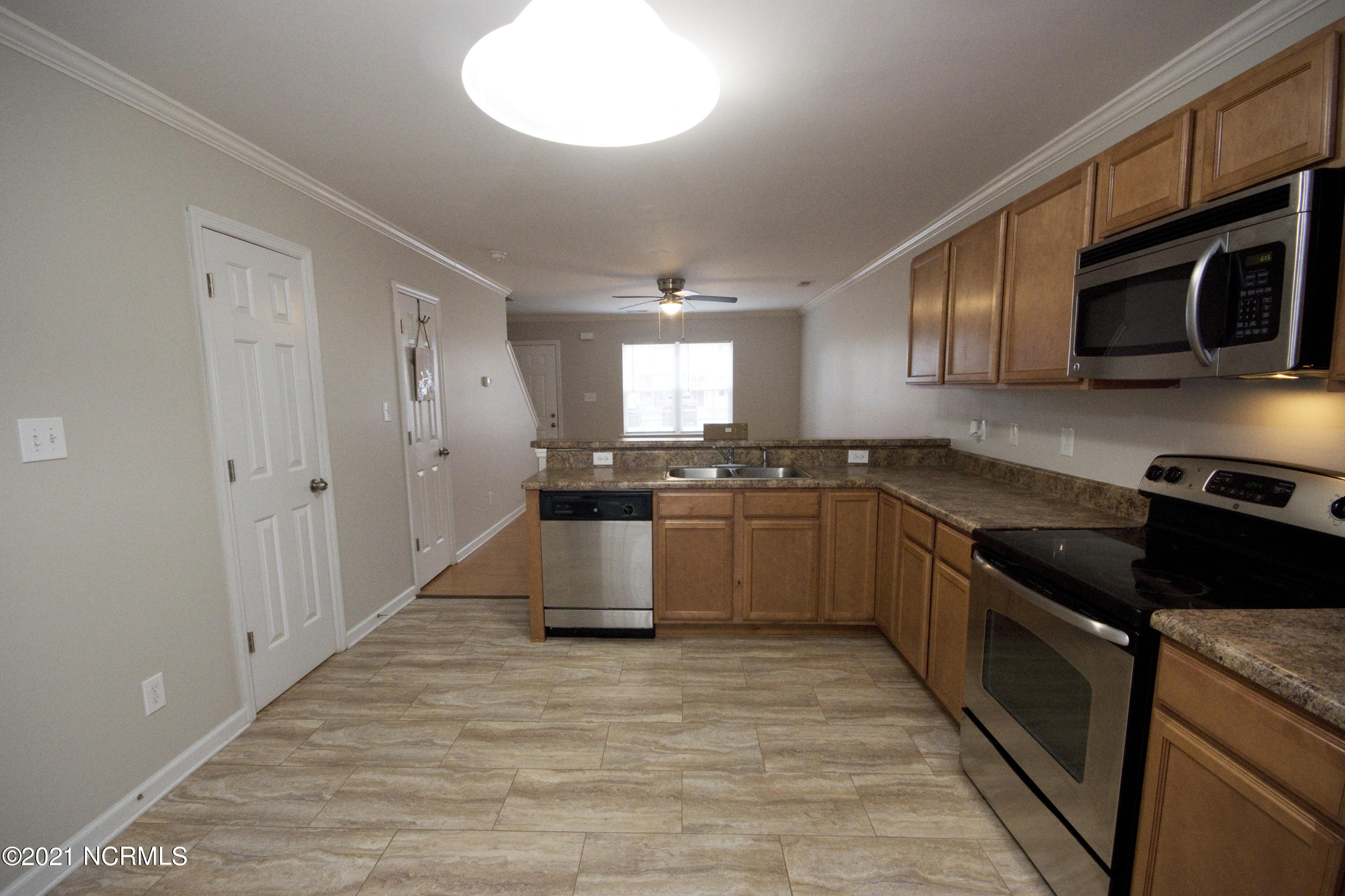 9009 Banister Loop Jacksonville, NC 28546 - Photo 13 of 35 DSC03150