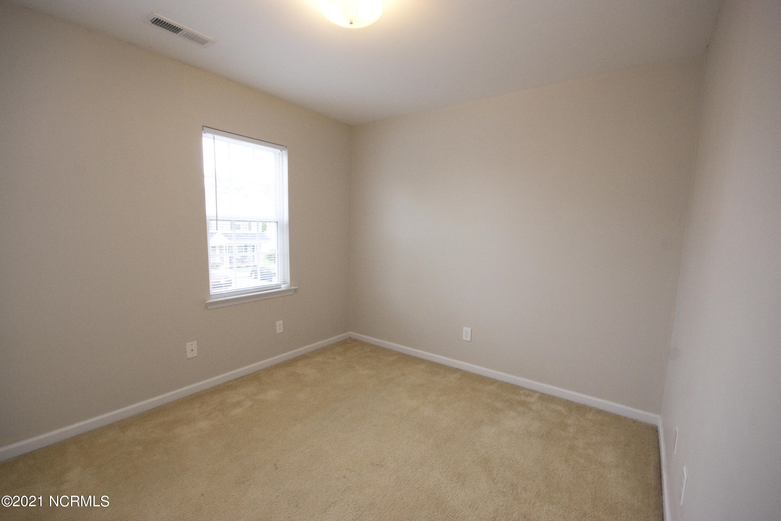9009 Banister Loop Jacksonville, NC 28546 - Photo 19 of 35 DSC03155