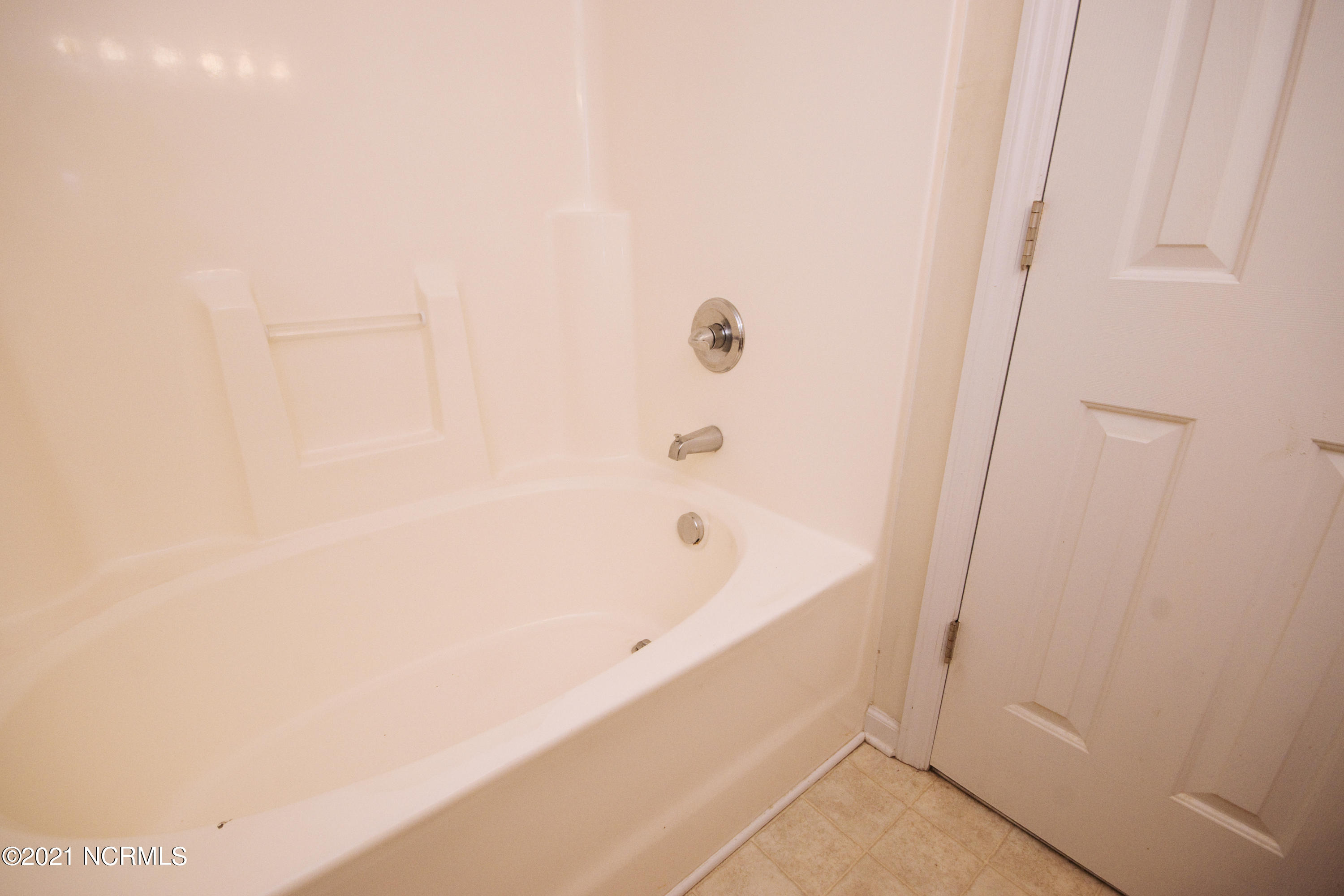 9009 Banister Loop Jacksonville, NC 28546 - Photo 24 of 35 DSC03163
