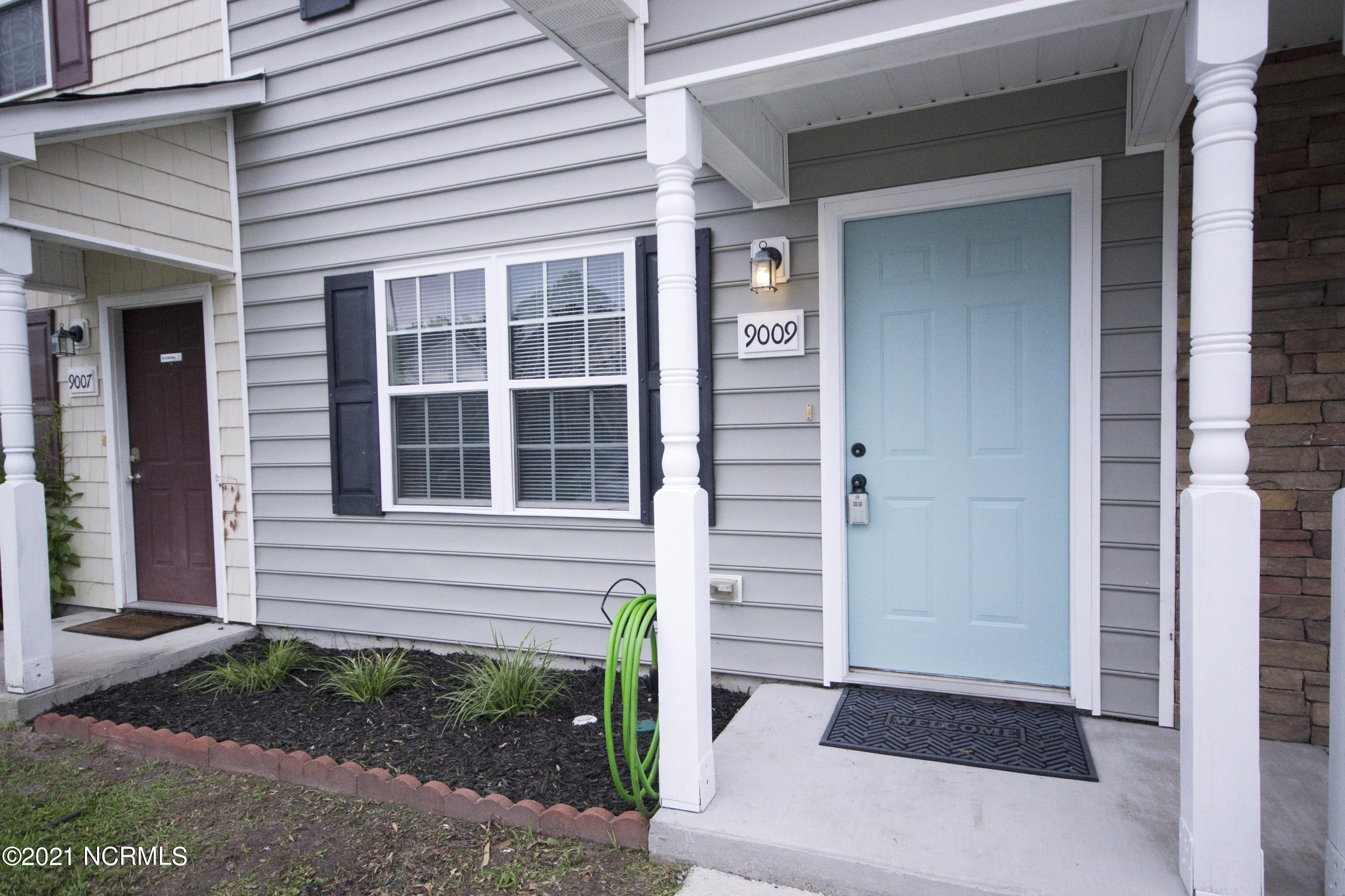 9009 Banister Loop Jacksonville, NC 28546 - Photo 3 of 35 DSC03127