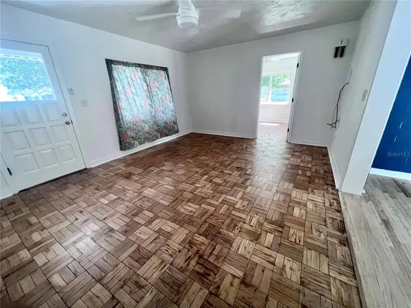 $4,500 | 2707 Northwest 4th Avenue, Gainesville, FL 32607