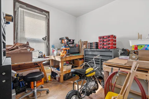 $299,000 | 518 East Lloyd Street, Unit 520, Milwaukee, WI 53212