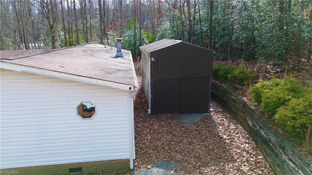 196 Guilford Road Harmony, NC 28634 - Photo 22 of 29