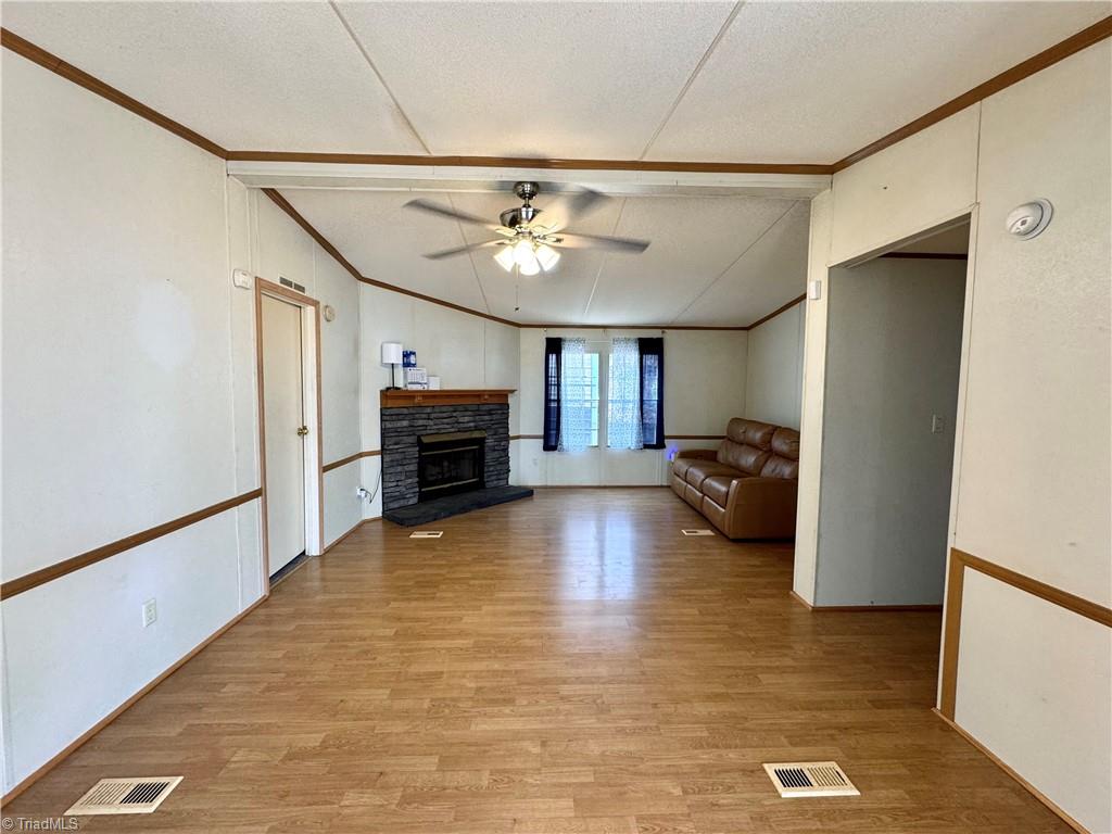 196 Guilford Road Harmony, NC 28634 - Photo 6 of 29