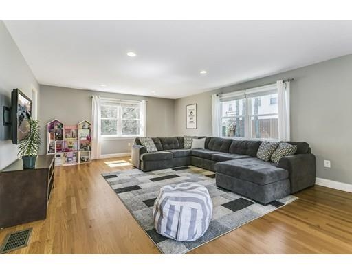 10 Ledgewood Road Boston, MA 02132 - Photo 7 of 18 Gallery Image 7