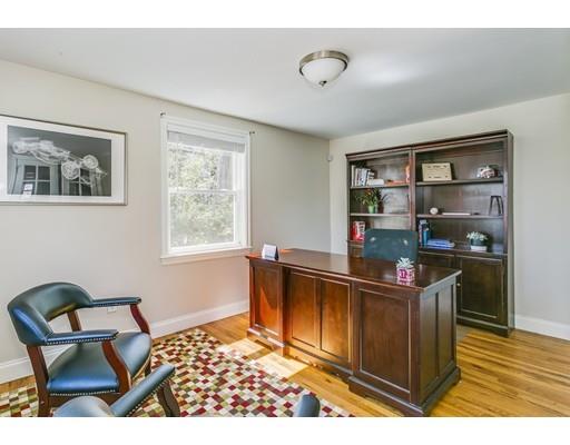 10 Ledgewood Road Boston, MA 02132 - Photo 8 of 18 Gallery Image 8