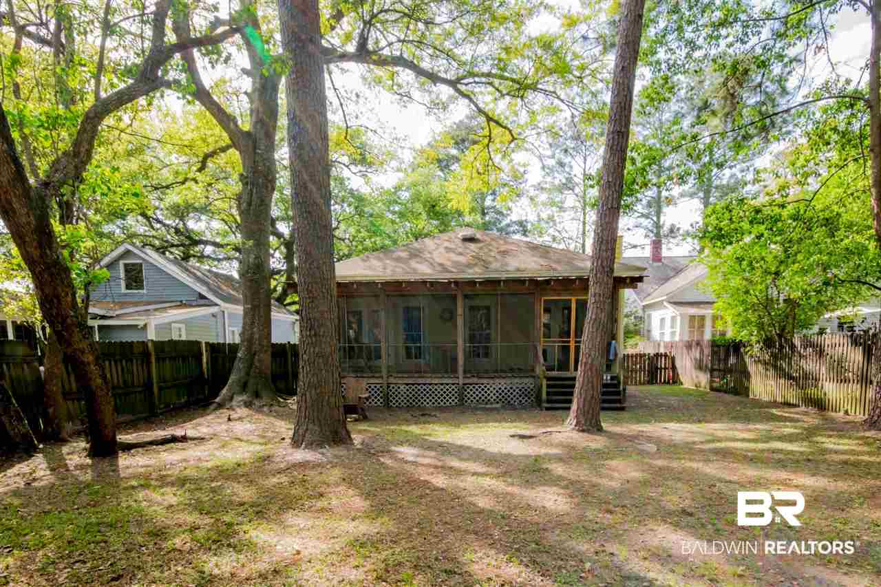 220 Hazel Street Mobile, AL 36607 - Photo 33 of 36