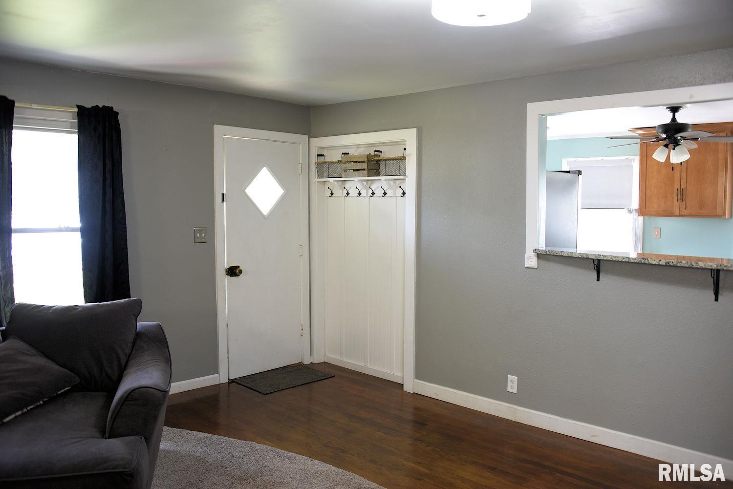 2021 North 21st Street Springfield, IL 62702 - Photo 5 of 24 Gallery Image 5