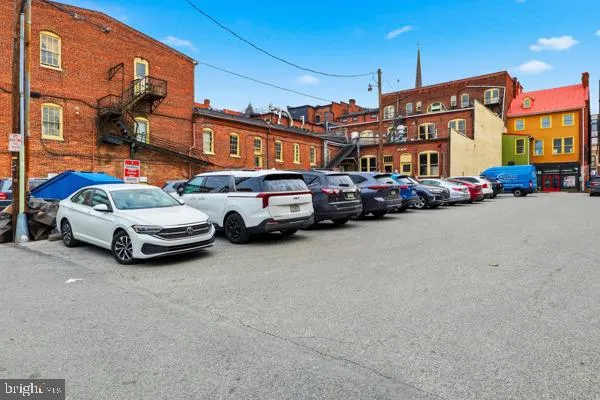 a picture of city view