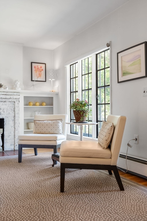 15 Hill Top Road Wellesley, MA 02482 - Photo 4 of 19 Gallery Image 4
