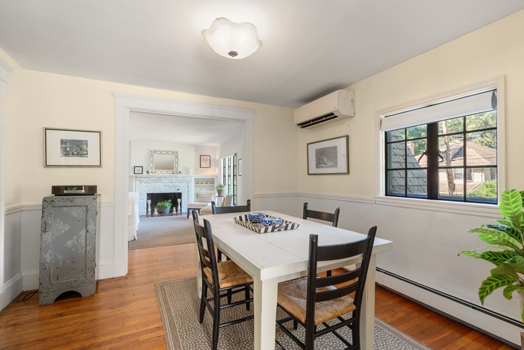 15 Hill Top Road Wellesley, MA 02482 - Photo 5 of 19 Gallery Image 5