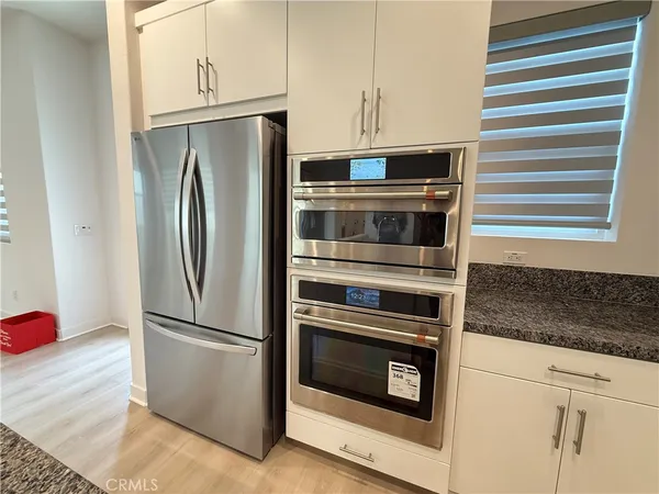 $5,600 | 179 Yugen, Irvine, CA 92618