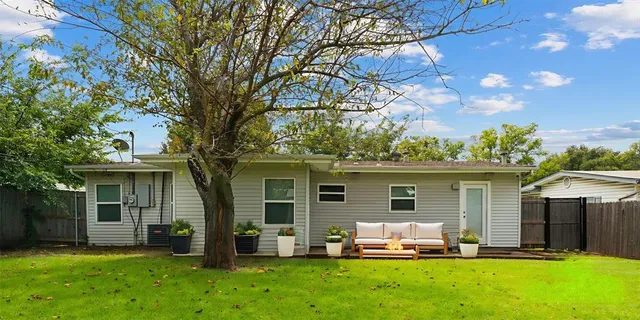 $269,999 | 507 Connally Terrace, Arlington, TX 76010