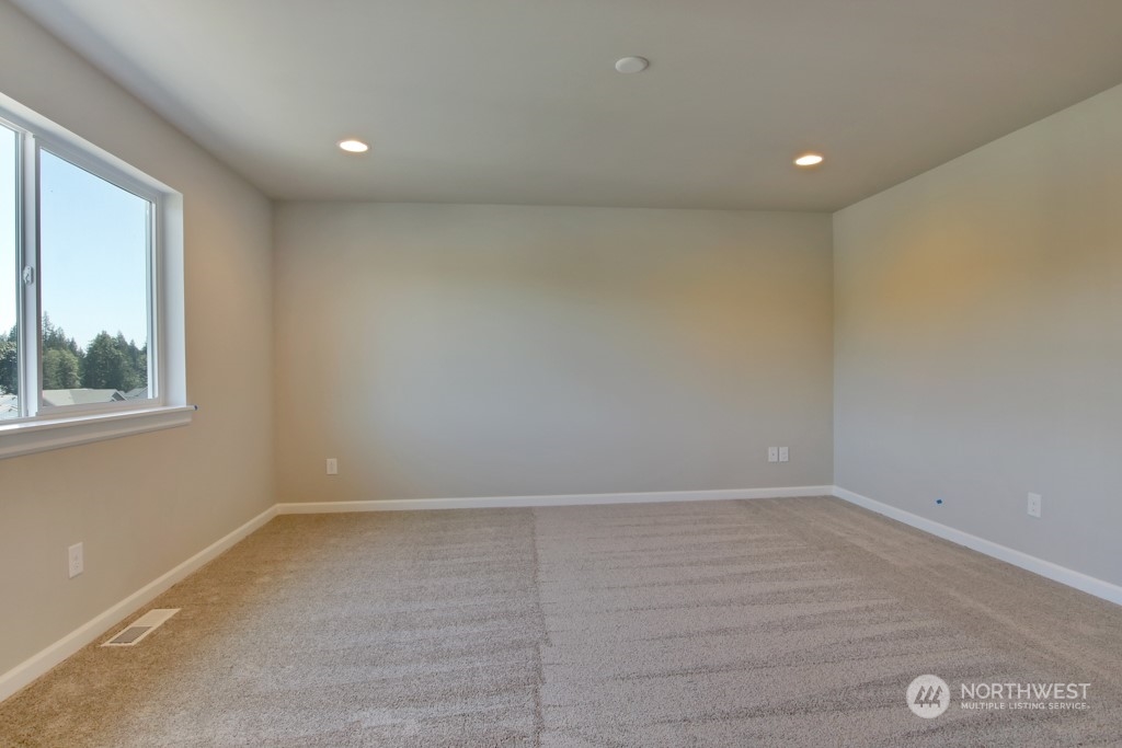 10535 Treasure Drive Northwest, Unit 132 Silverdale, WA 98383 - Photo 17 of 26