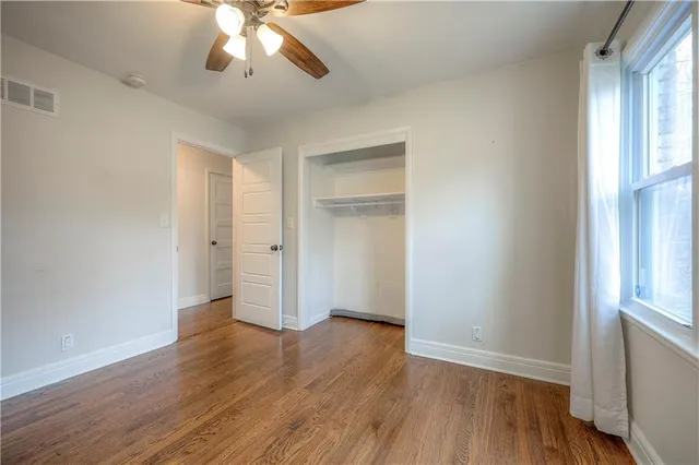 $325,000 | 5841 Blackhoof Trail, Merriam, KS 66203