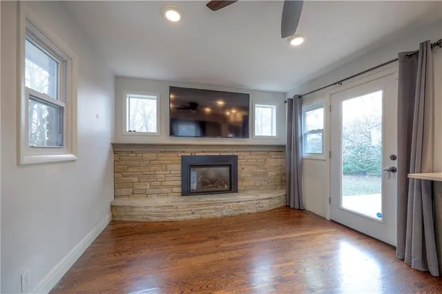 $325,000 | 5841 Blackhoof Trail, Merriam, KS 66203