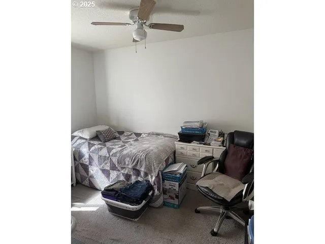 $199,950 | 217 Northeast 146th Avenue, Portland, OR 97230