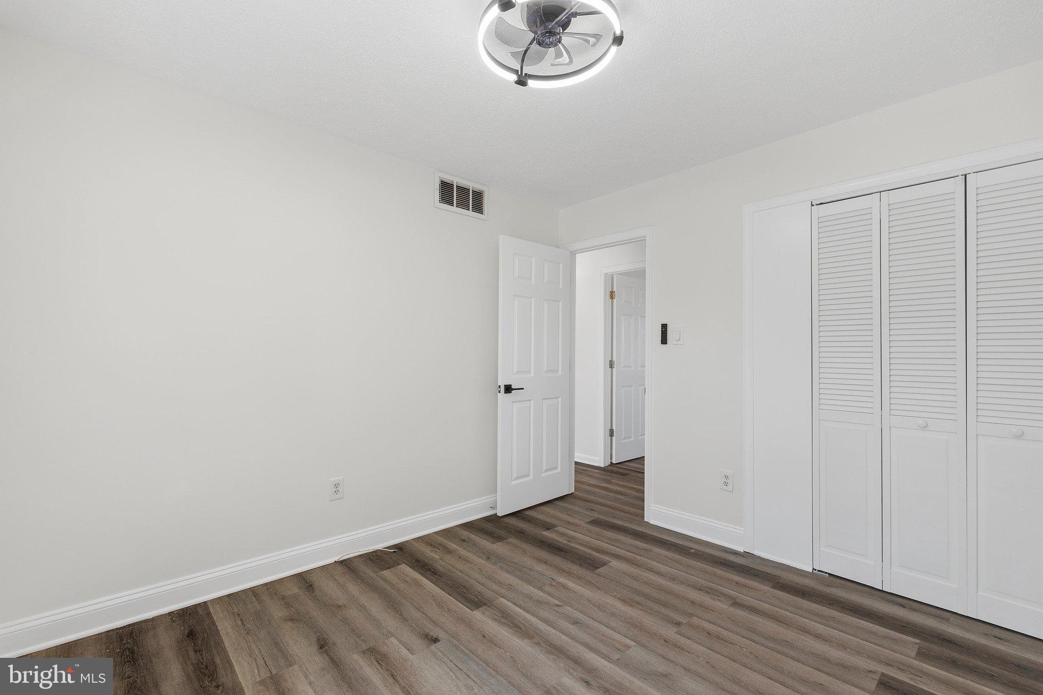 2416 230th Street Pasadena, MD 21122 - Photo 17 of 35