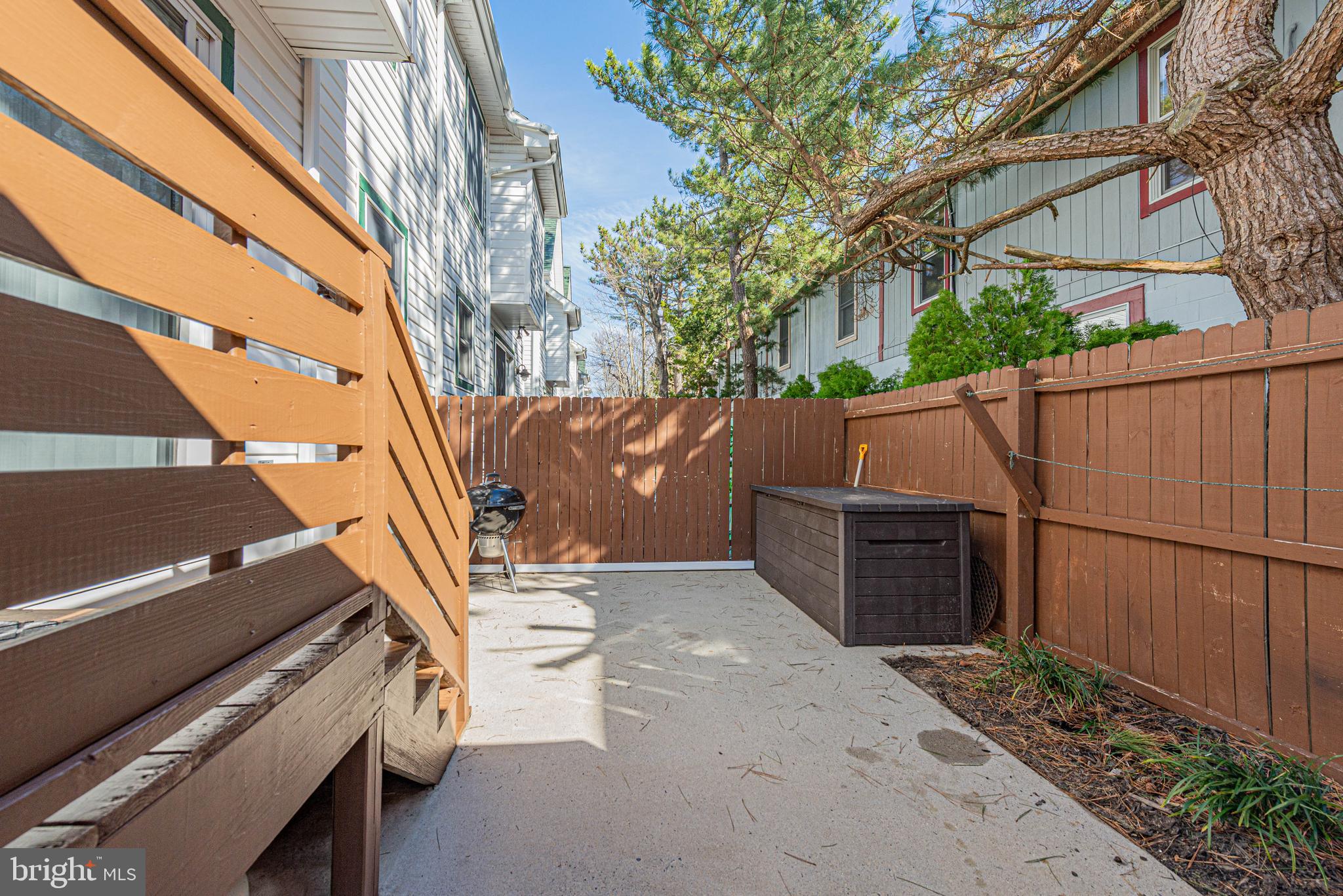 135 Captains Quarters Road Ocean City, MD 21842 - Photo 6 of 27 a view of outdoor space and deck