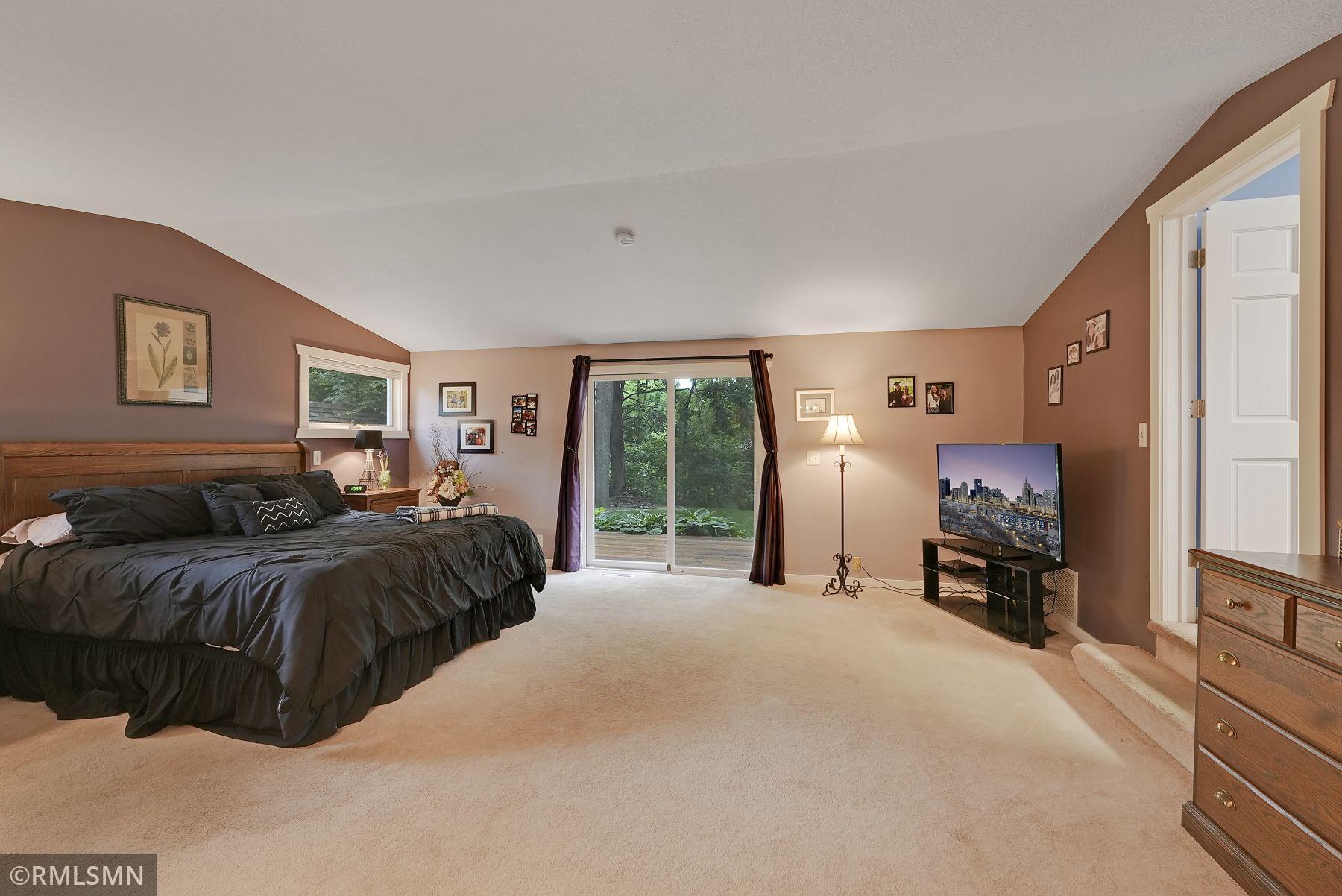 16860 North Manor Road Eden Prairie, MN 55346 - Photo 16 of 40 Gallery Image 16