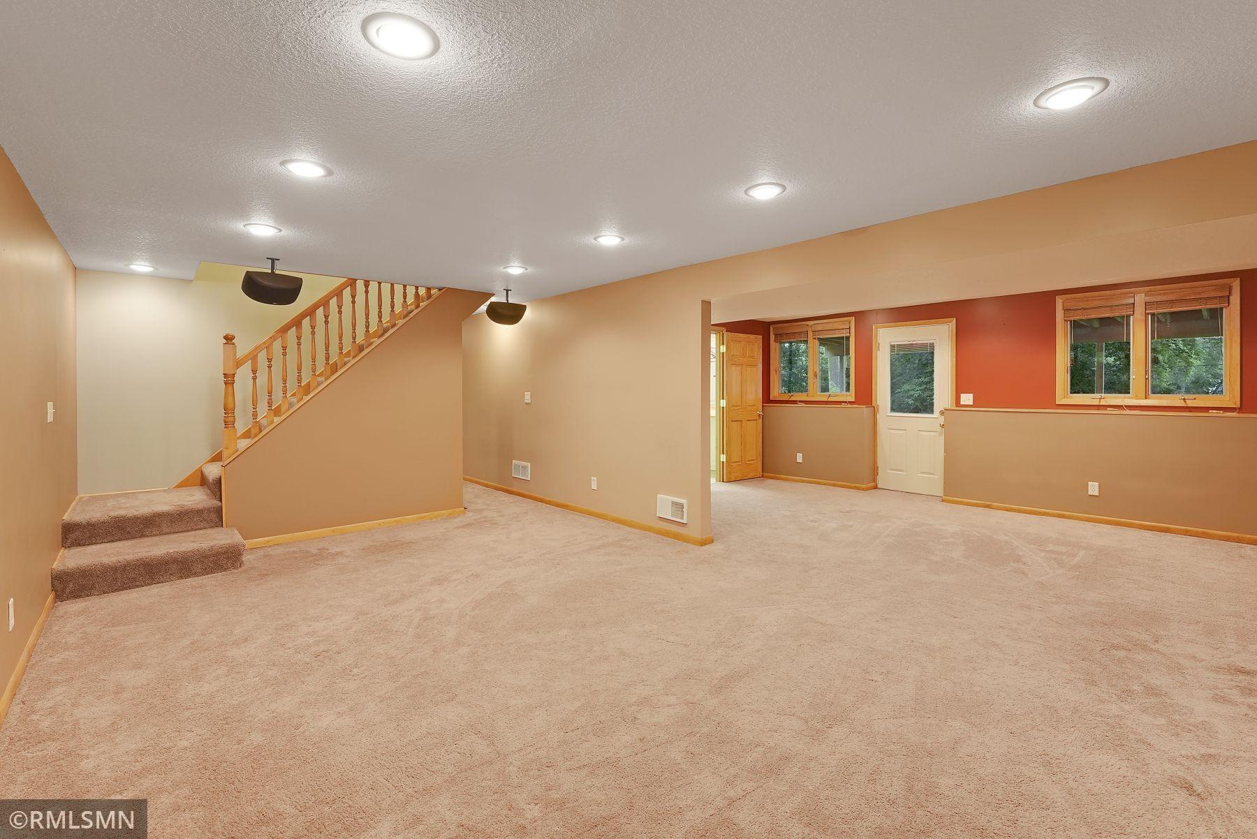 16860 North Manor Road Eden Prairie, MN 55346 - Photo 26 of 40 Gallery Image 26