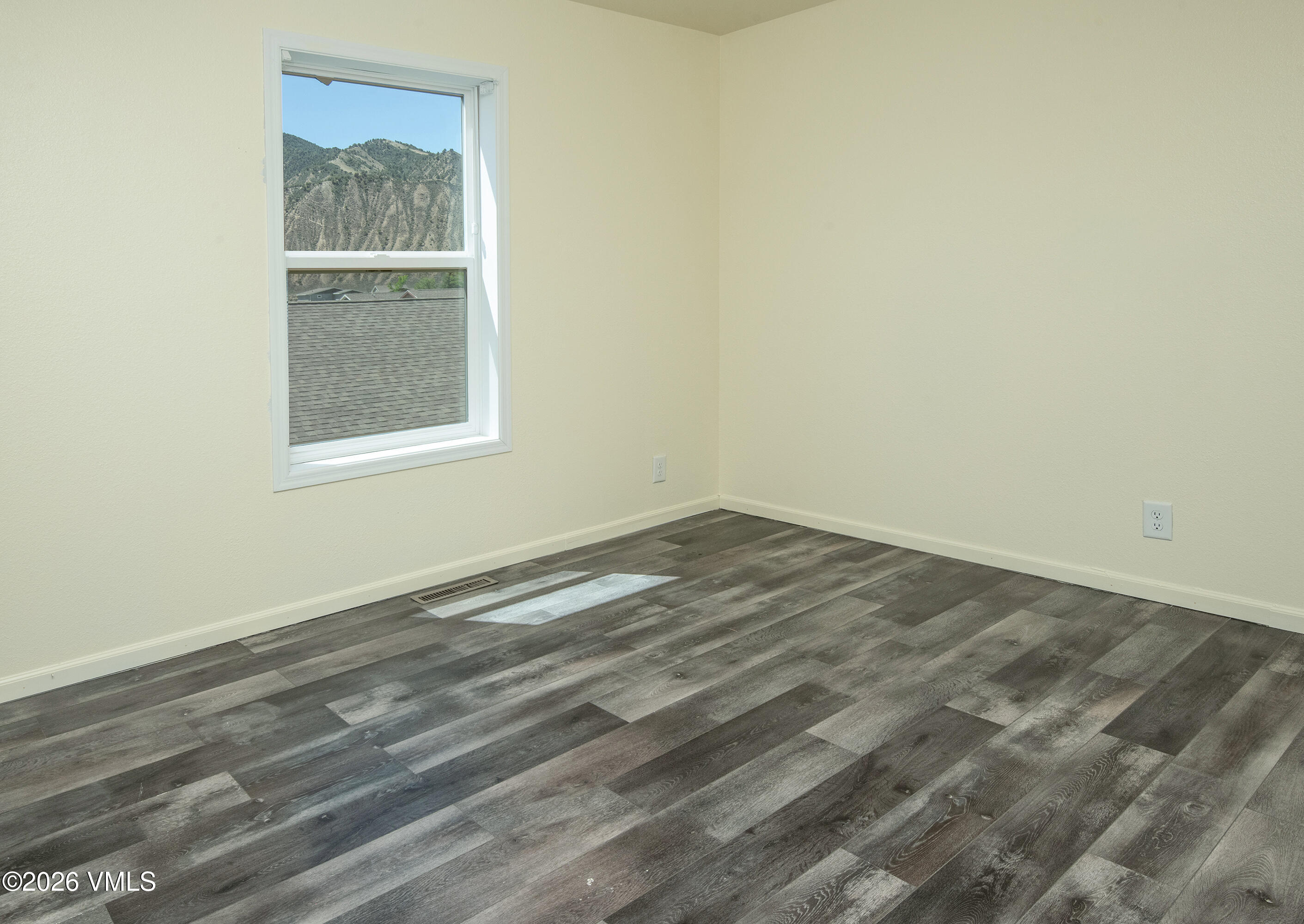 54 Cut Throat Loop Gypsum, CO 81637 - Photo 21 of 39 54-Cut-Throat-Loop-MLS_21