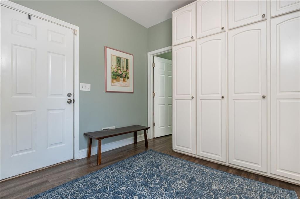565 Trotters Ridge Roswell, GA 30075 - Photo 32 of 77 Gallery Image 32