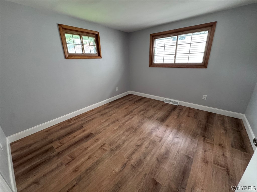 685 Longmeadow Road Amherst, NY 14226 - Photo 18 of 36 Gallery Image 18