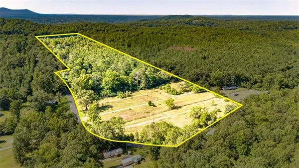 $199,900 | 830 Mountain View Road, Talladega, AL 35160