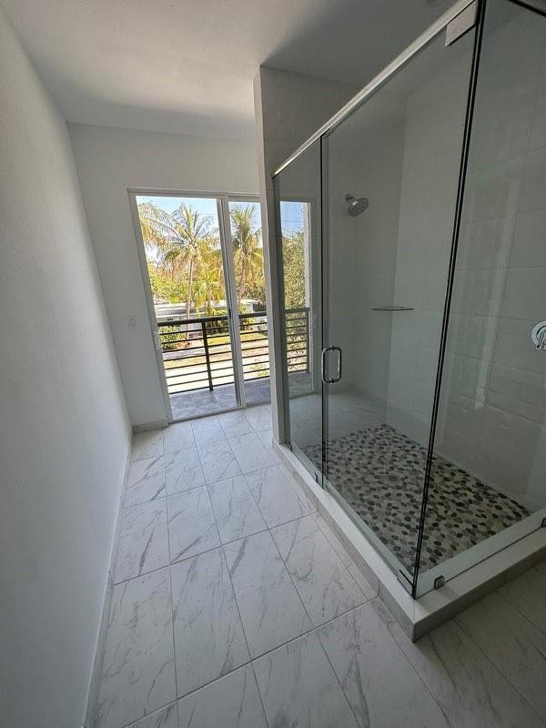 402 Southeast 22nd Street, Unit 2 Fort Lauderdale, FL 33316 - Photo 18 of 21 Photo 18