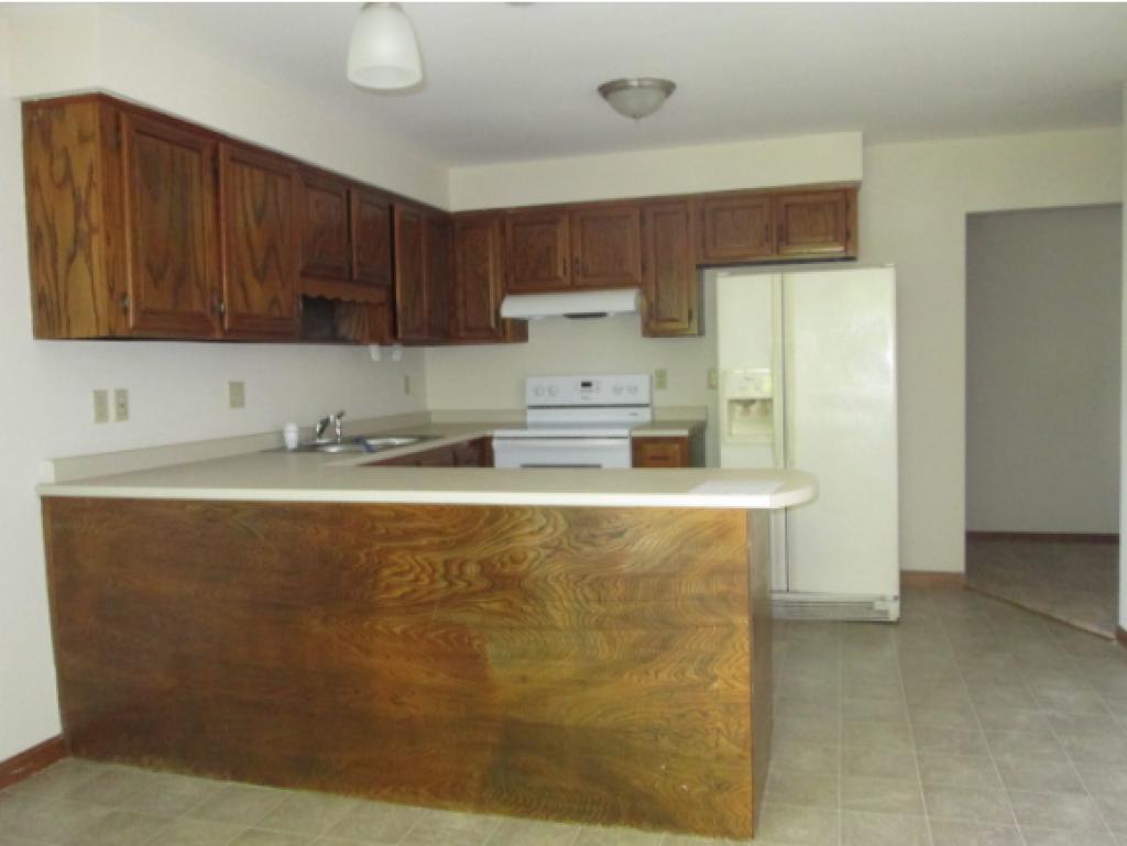 11 Labrecque Street, Unit 11 Manchester, NH 03102 - Photo 4 of 10