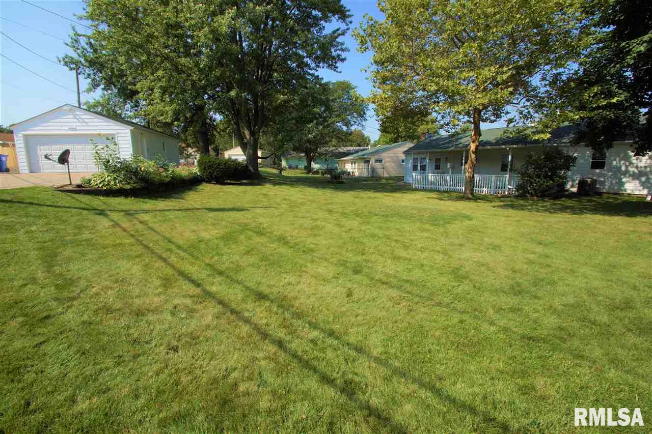 2853 Northhaven Road Davenport, IA 52804 - Photo 23 of 25 Gallery Image 23