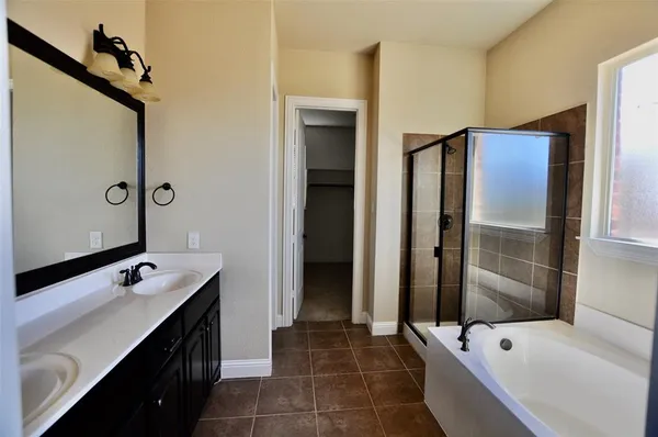 $3,500 | 2529 Elk Hollow Lane, Weatherford, TX 76085
