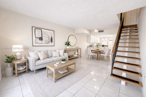 $2,200 | 5575 West 26th Court, Unit 203, Hialeah, FL 33016