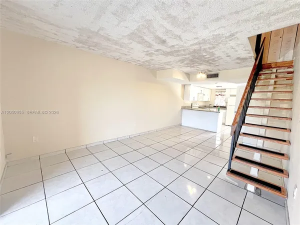 $2,200 | 5575 West 26th Court, Unit 203, Hialeah, FL 33016