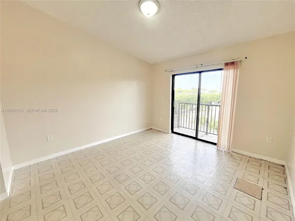$2,200 | 5575 West 26th Court, Unit 203, Hialeah, FL 33016