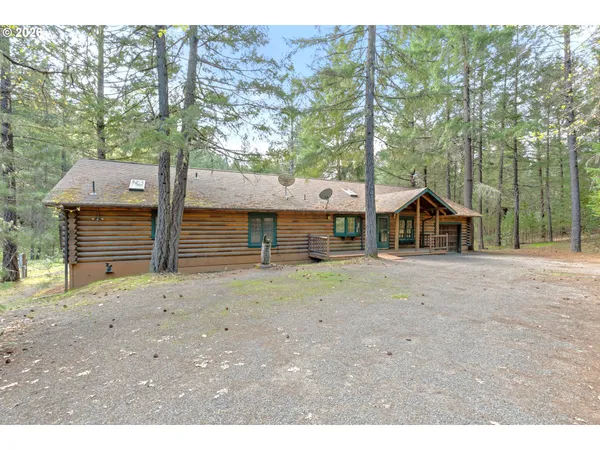 $468,000 | 453 Glendon Road, Cave Junction, OR 97523