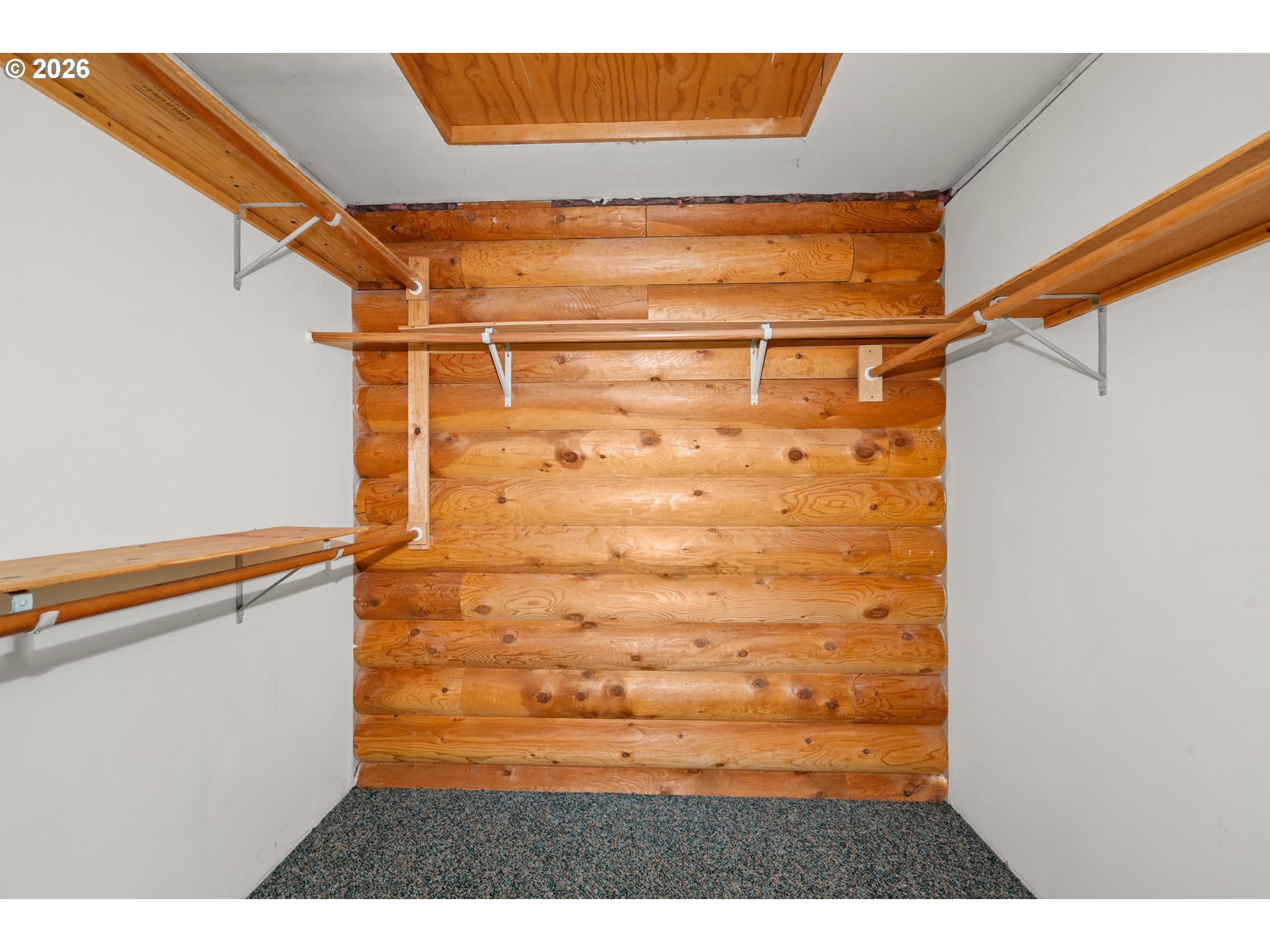 453 Glendon Road Cave Junction, OR 97523 - Photo 15 of 48