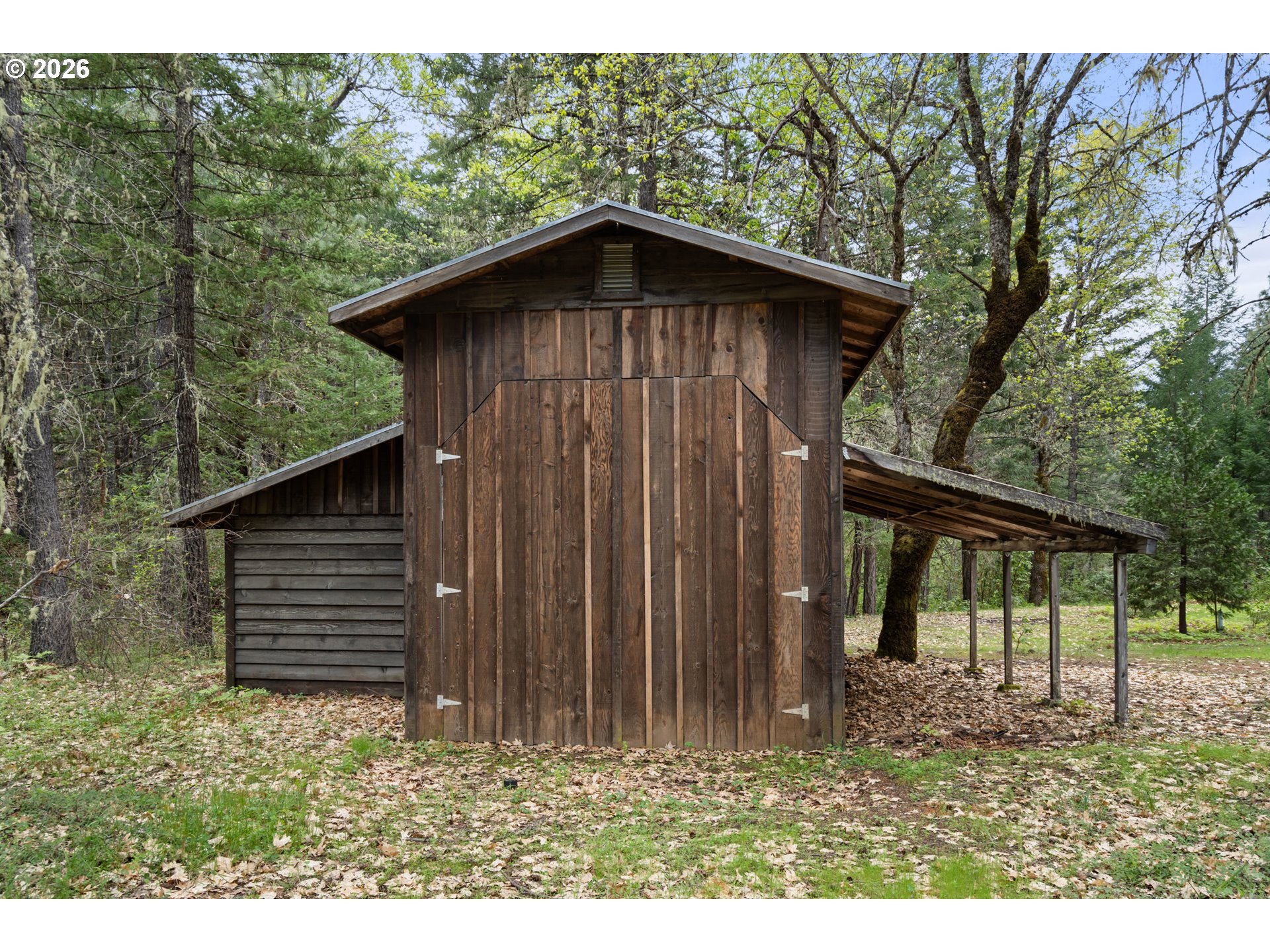 453 Glendon Road Cave Junction, OR 97523 - Photo 29 of 48