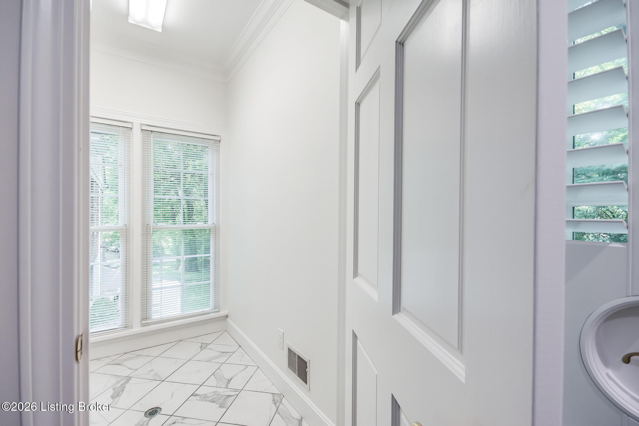 427 Twinbrook Road Louisville, KY 40207 - Photo 52 of 115 427_Twinbrook_Rd_40207_588