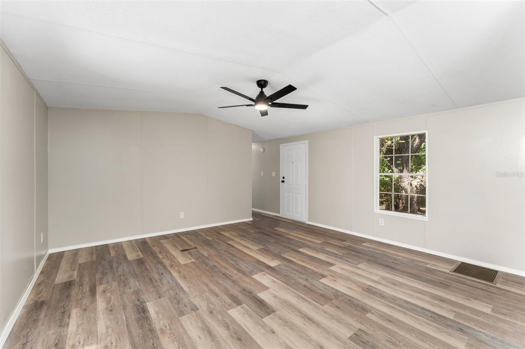 102 Tree Farm Road Hawthorne, FL 32640 - Photo 9 of 21