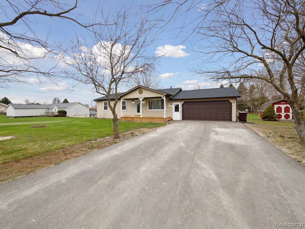 5469 Hogback Road Fowlerville, MI 48836 - Photo 3 of 39