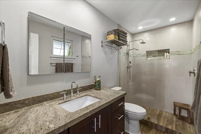 $1,298,000 | 3950 Kalai Waa Street, Unit W201, Kihei, HI 96753