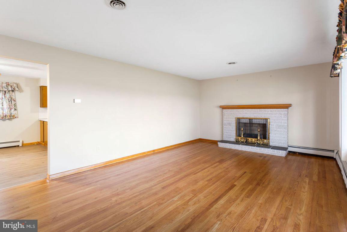 670 Winterstown Road Red Lion, PA 17356 - Photo 5 of 30